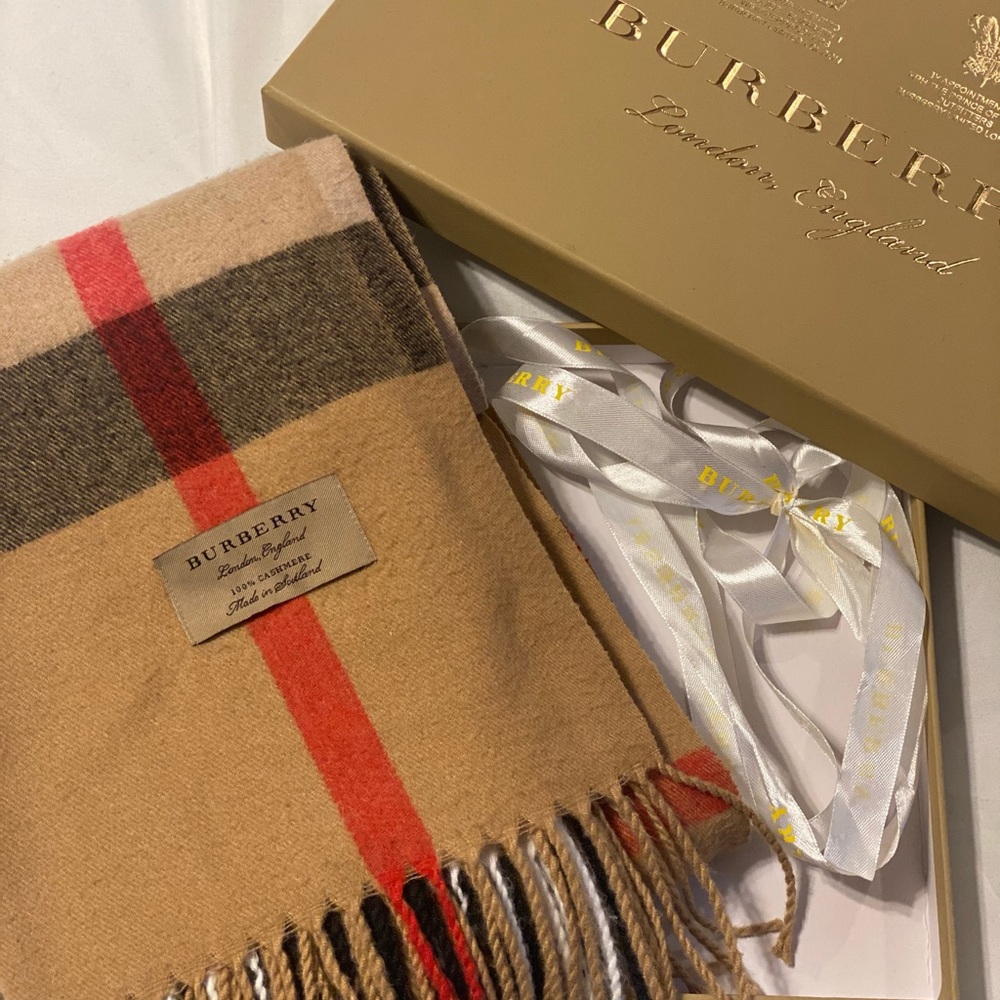Burberry scarf